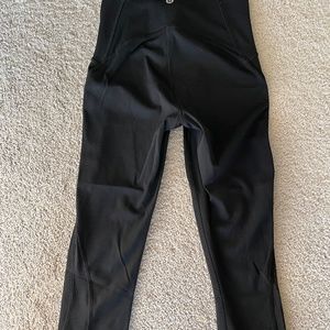 Lululemon Black Capri Leggings